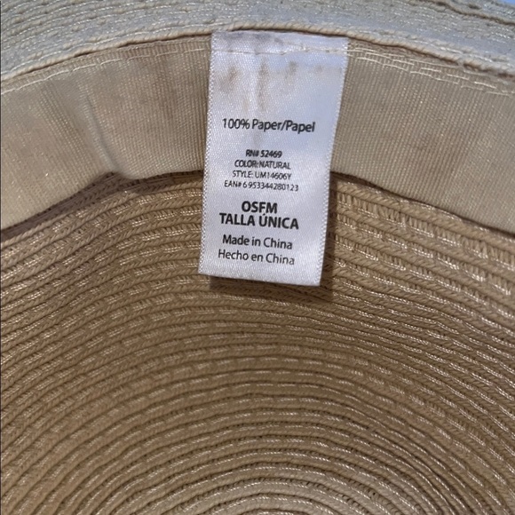 Tan and Black Wide-Brimmed Hat with Classic Band - Picture 7 of 9